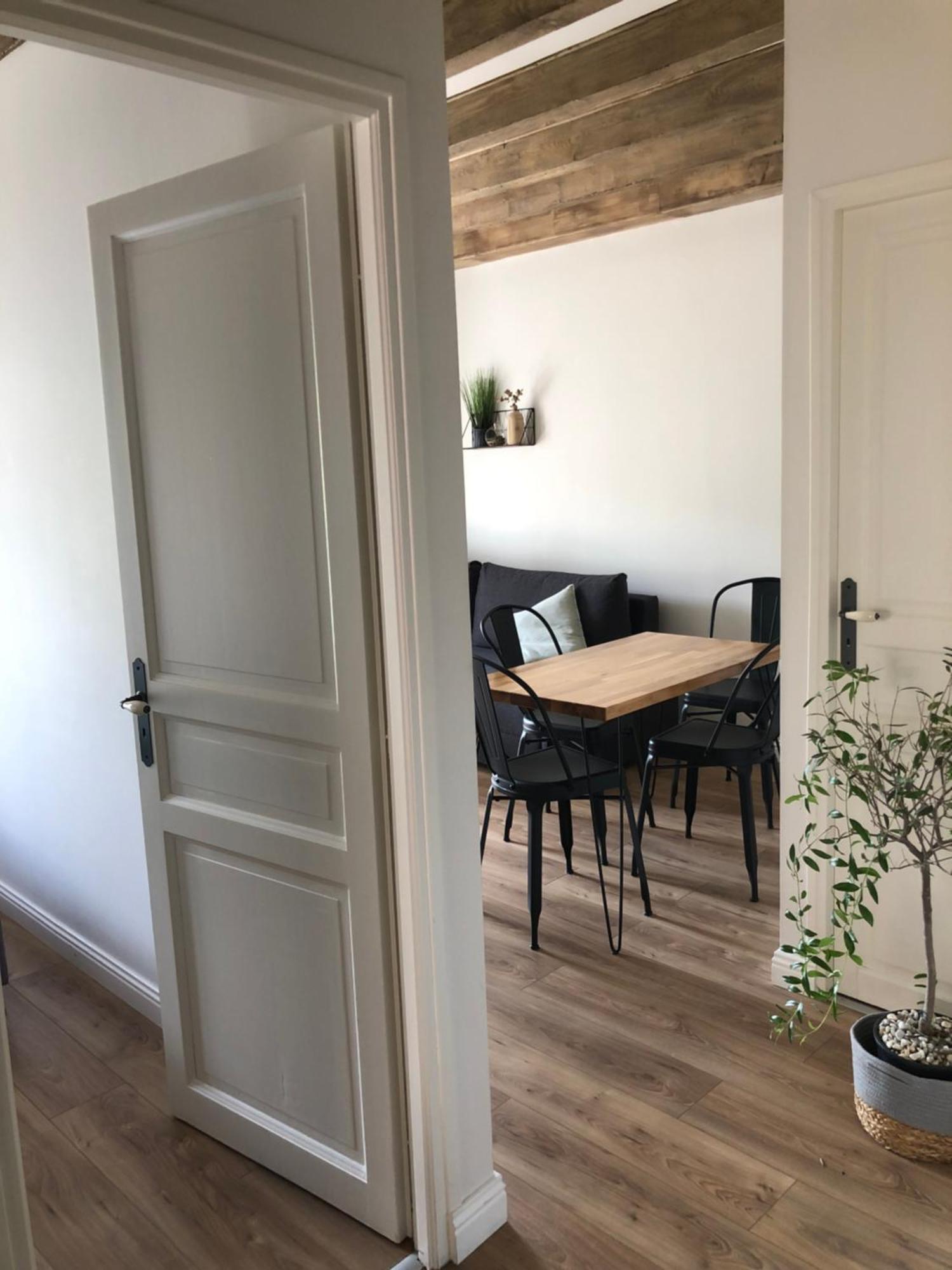 Veroliv : Superbe Appartement Renove Proche Du Centre-Ville Le Creusot Exterior foto